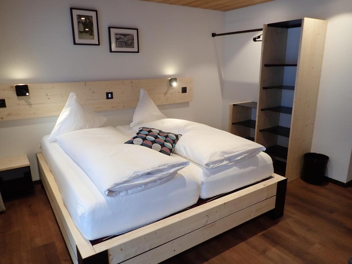 Hotel Furka Oberwald Esterno foto