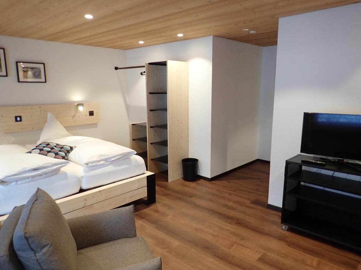 Hotel Furka Oberwald Esterno foto