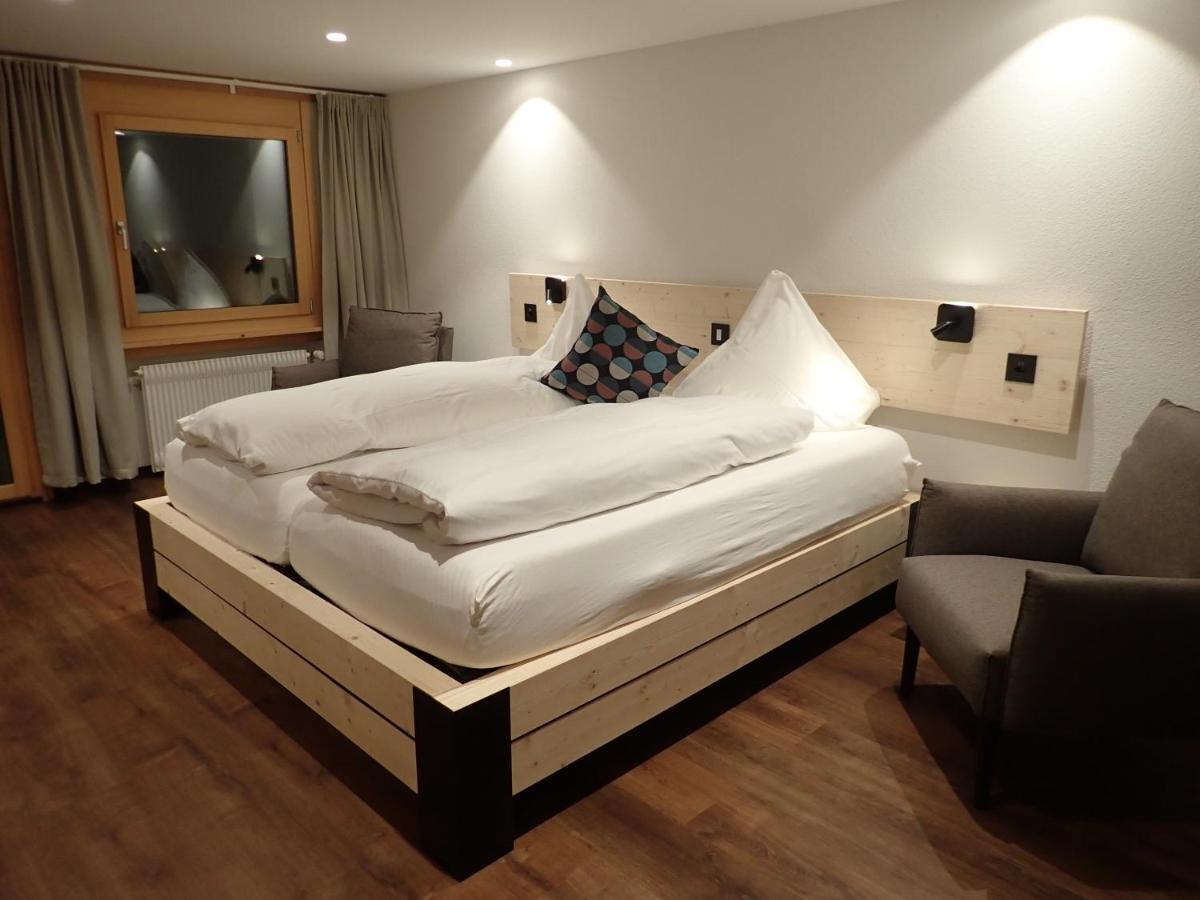 Hotel Furka Oberwald Esterno foto
