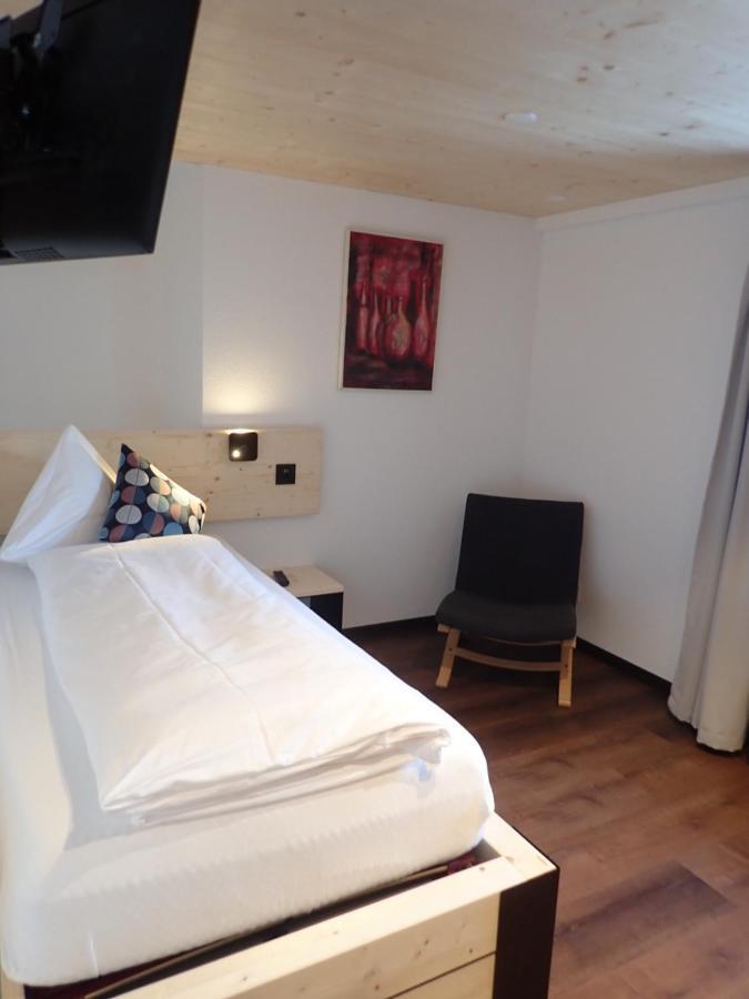 Hotel Furka Oberwald Esterno foto